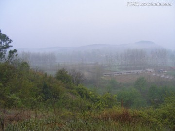 清晨的山里