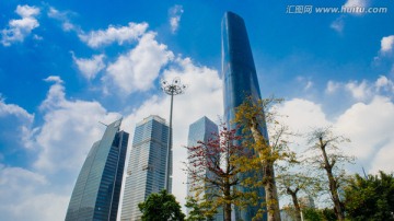 广州国际金融中心大楼宽幅