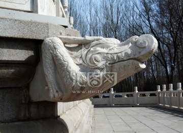 中国古建筑塔基神兽