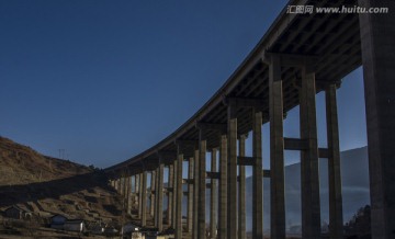 雅西高速风景