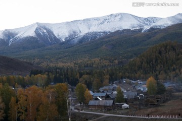 天山秋色 新疆