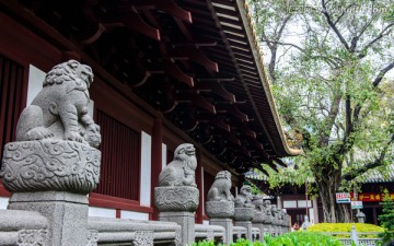 广州光孝寺花岗岩石狮栏杆