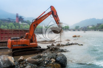 汶川水磨古镇河道施工