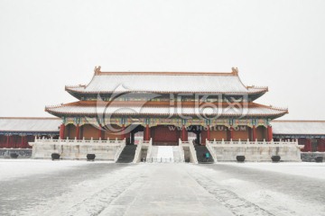 北京故宫太和殿雪景