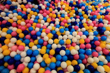 儿童游乐园 彩色塑料球