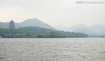 烟雨西湖