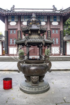 开化寺寺庙香炉