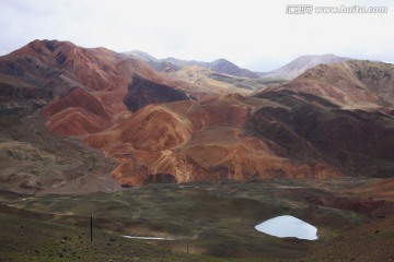 红土地貌 西藏阿里