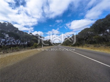 干净宽敞的澳大利亚热带公路
