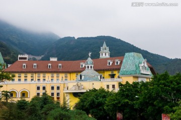 深圳東部華僑城東茵特拉根小鎮