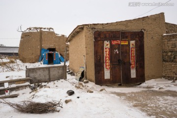 镇边堡村土长城 残破