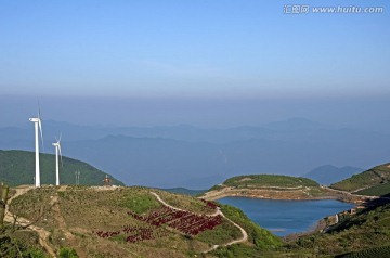 东白山东白湖全景图