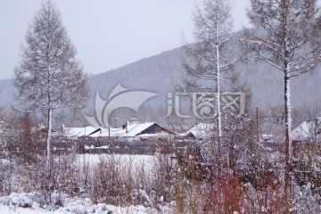 山里人家雪景风光