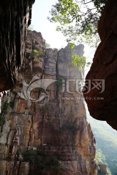 云台山峭壁