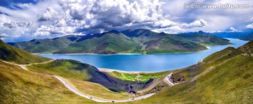 夏季羊湖全景图