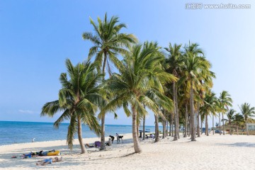 海南三亚大东海沙滩