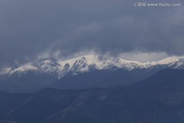 天山