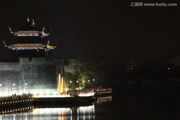 古城墙的夜晚