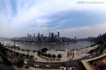 重庆南滨路烟雨公和渝中半岛