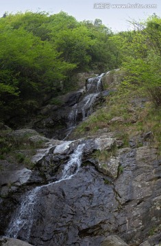 华溪森林公园龙湫飞瀑竖幅全景