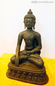 藏传佛教释迦牟尼佛像