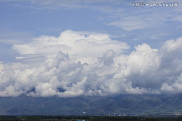 云雾天山