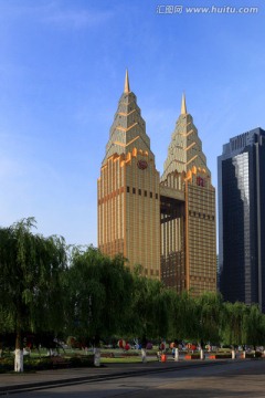 重庆南滨路地标 双子塔