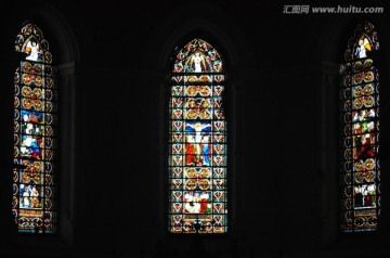 教堂彩绘玻璃窗