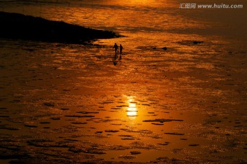 海滩夕阳