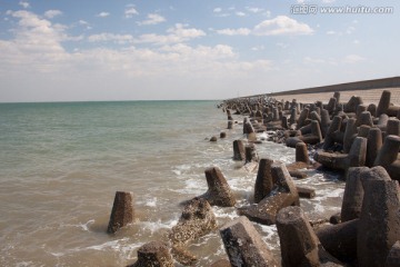 海边海堤