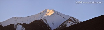 昆仑山晨光雪山宽幅