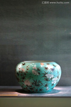 粉彩青花缸 彩瓷 瓷器