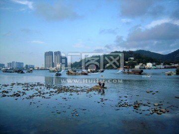 夹马口水道与澳门路环岛景色