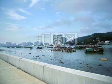 珠海横琴码头与澳门路环岛景色