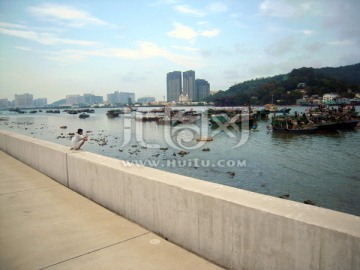 珠海横琴码头与澳门路环岛景色