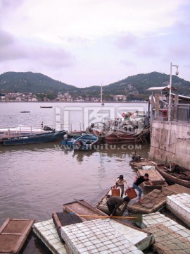 珠海横琴码头与澳门路环岛景色