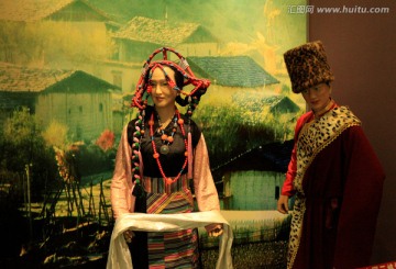民族服饰 藏族