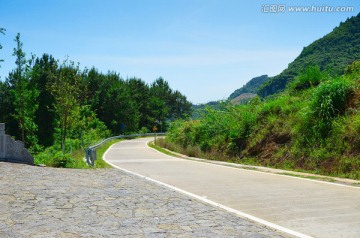 山间道路