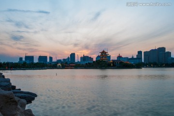 东昌湖夜景