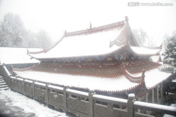 岳麓山麓山寺雪景