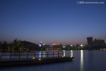 长沙梅溪湖公园夜景