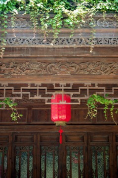 中式建筑 楼阁 绿植 红灯笼