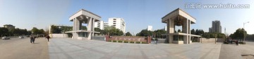 武汉纺织大学180全景大门
