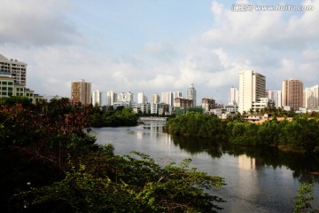 三亚河东湾