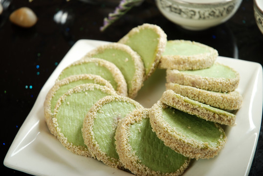 酥香绿茶饼