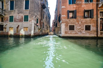 威尼斯水城水道交通
