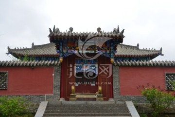 巴里坤地藏寺