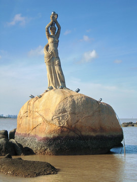 珠海渔女石雕像