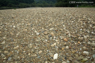 河滩沙滩卵石风景