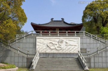 鼎湖峰风景区寺庙